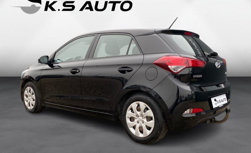 Hyundai i20 1,25 Passion 5d