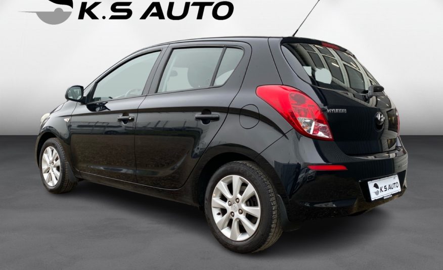 Hyundai i20 1,25 Classic XTR 5d